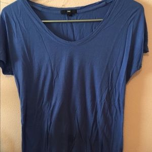 Blue tee shirt